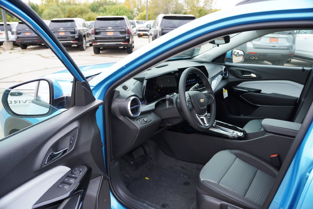2026 Chevrolet Trax LT - Photo 10
