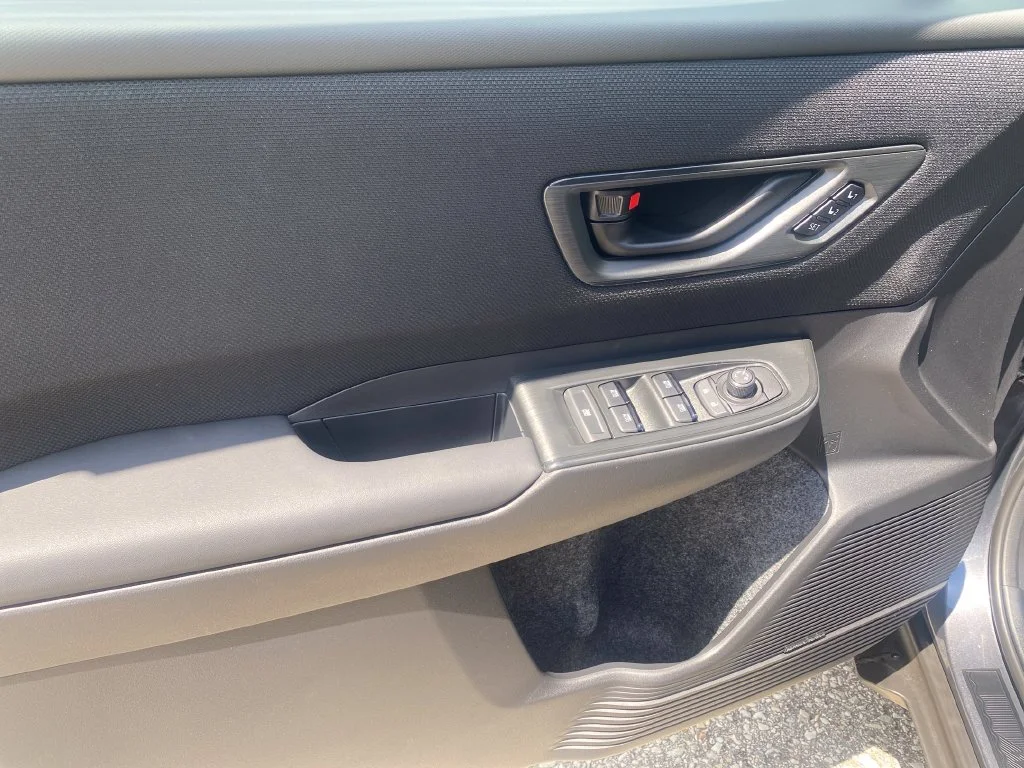 2026 Subaru Outback Limited - Photo 8