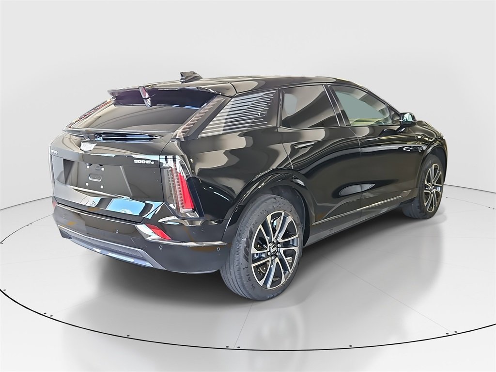 2025 Cadillac Optiq Sport photo 3