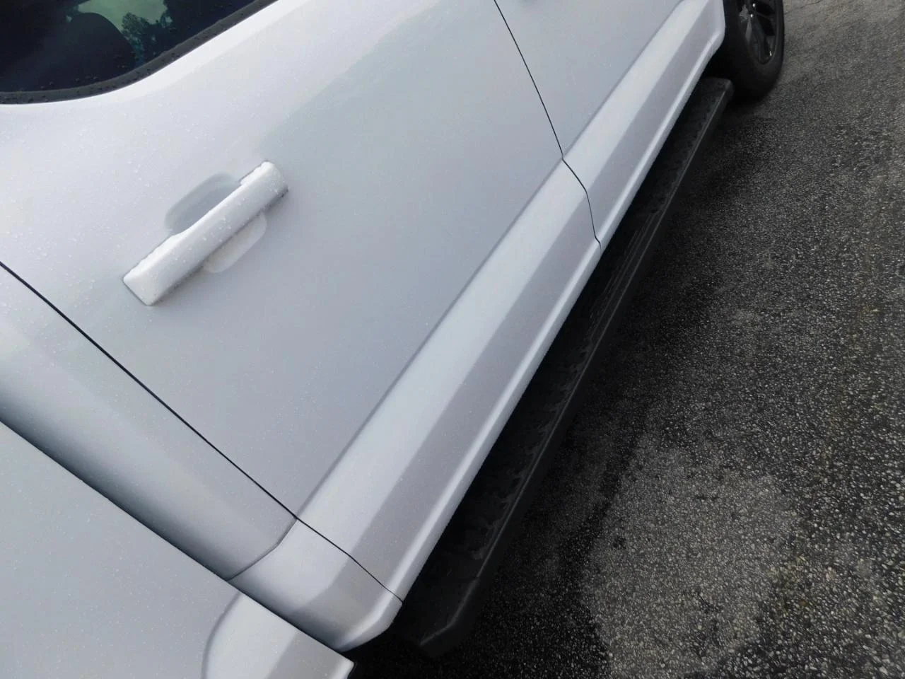 New 2026 Oxford White Ford XLT image 12