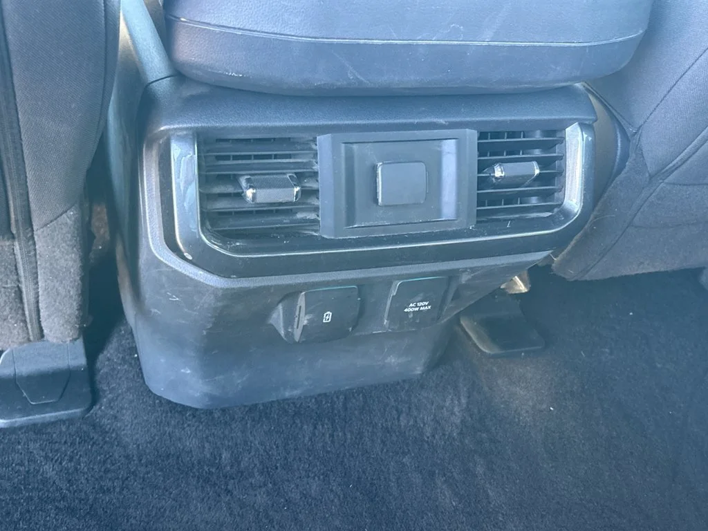 Used 2022 Atlas Blue Metallic Ford XLT image 19