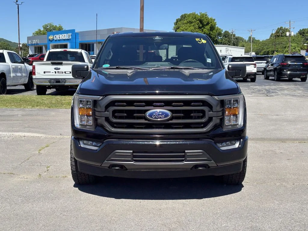 Used 2022 Black Ford XLT image 5