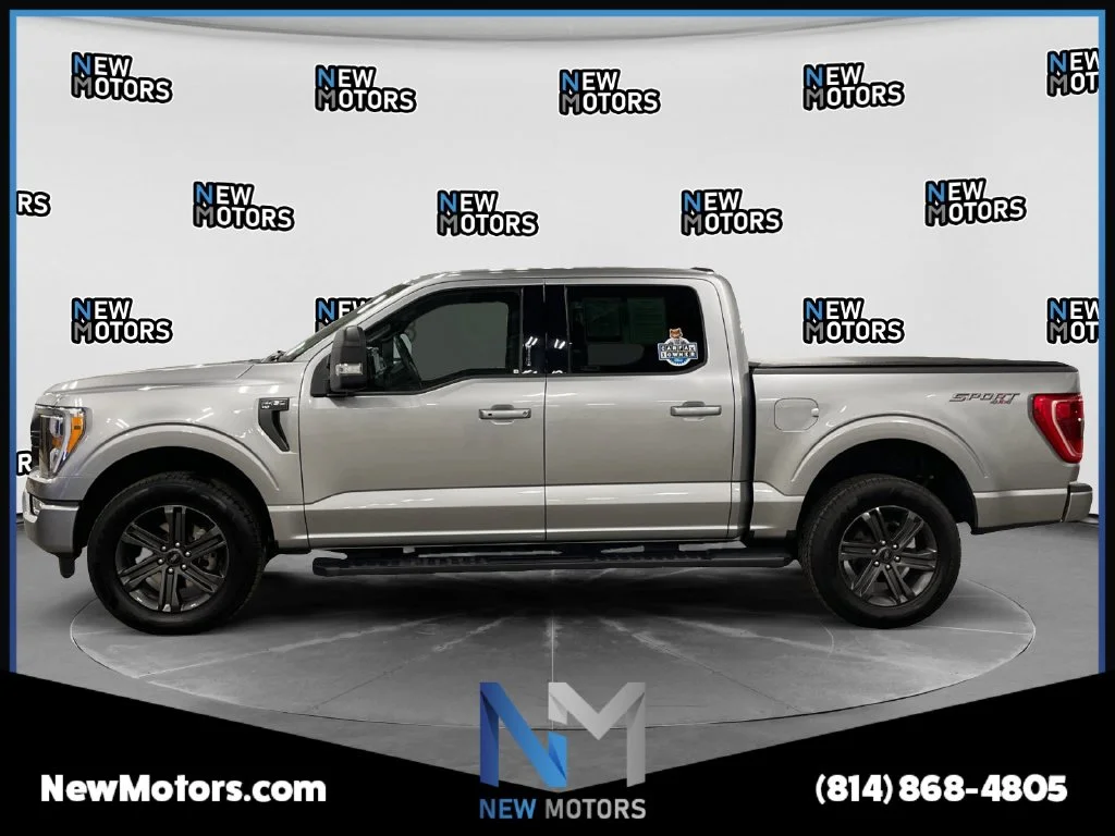Used 2023 Silver Metallic Ford XLT image 2