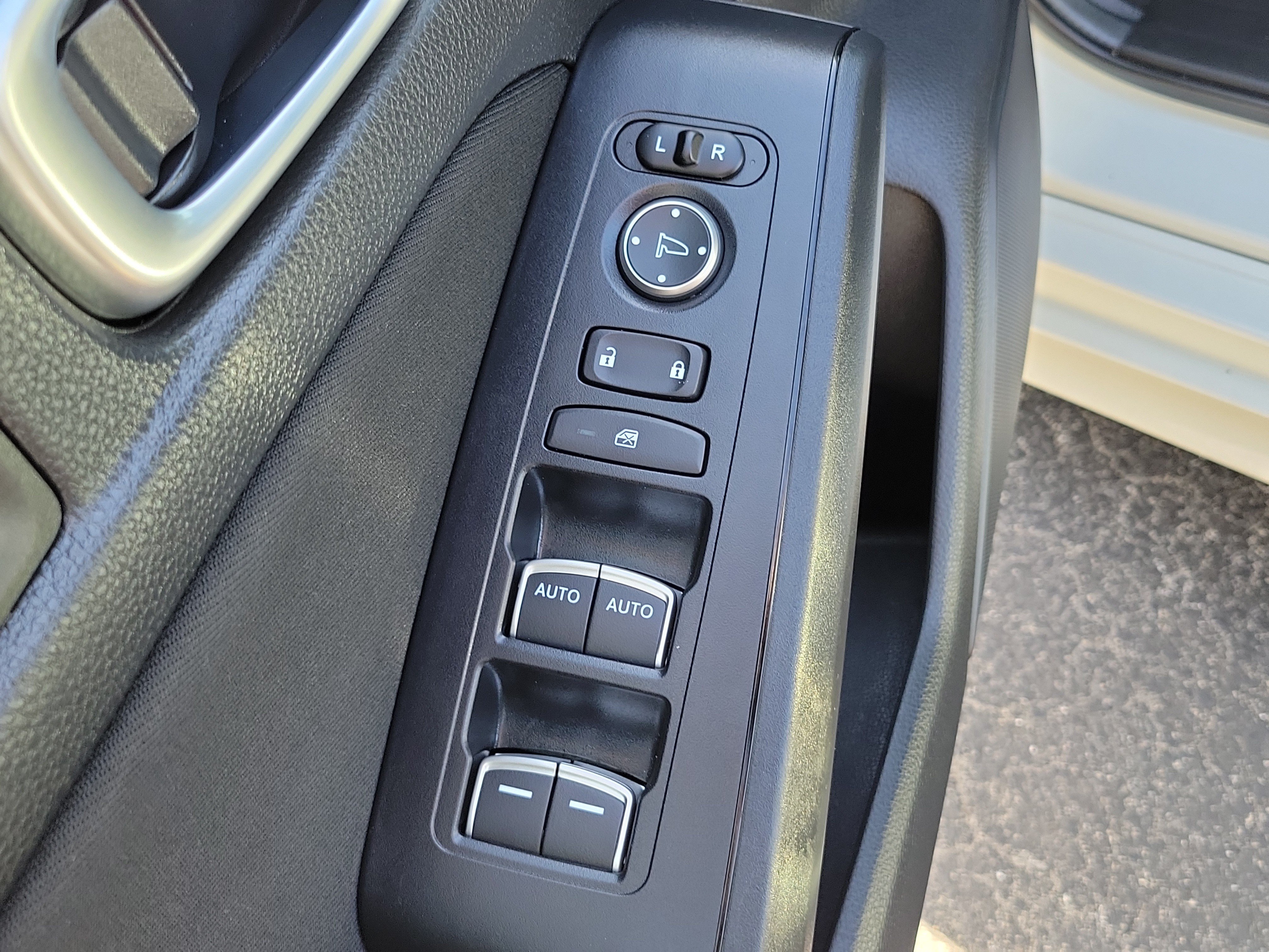 2024 Honda Civic Sport - Photo 38