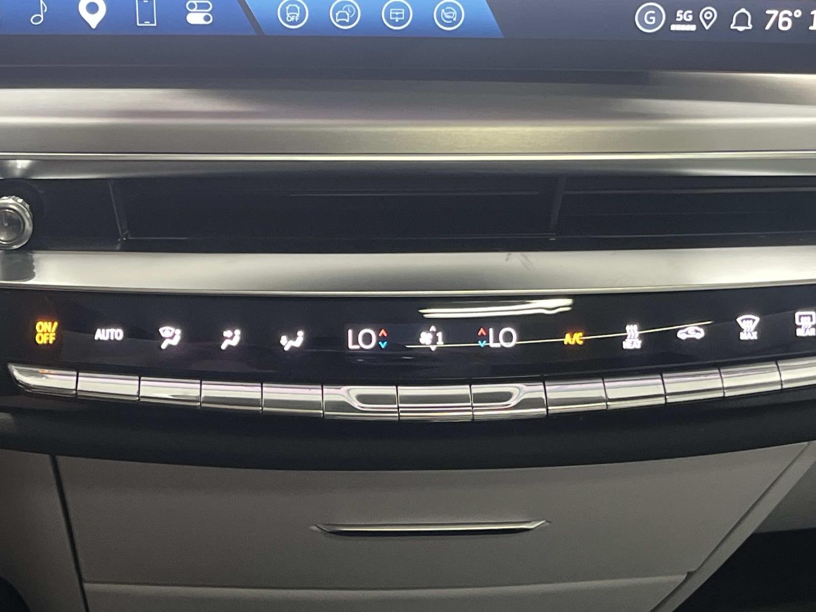 2027 Cadillac LYRIQ Sport - Photo 22