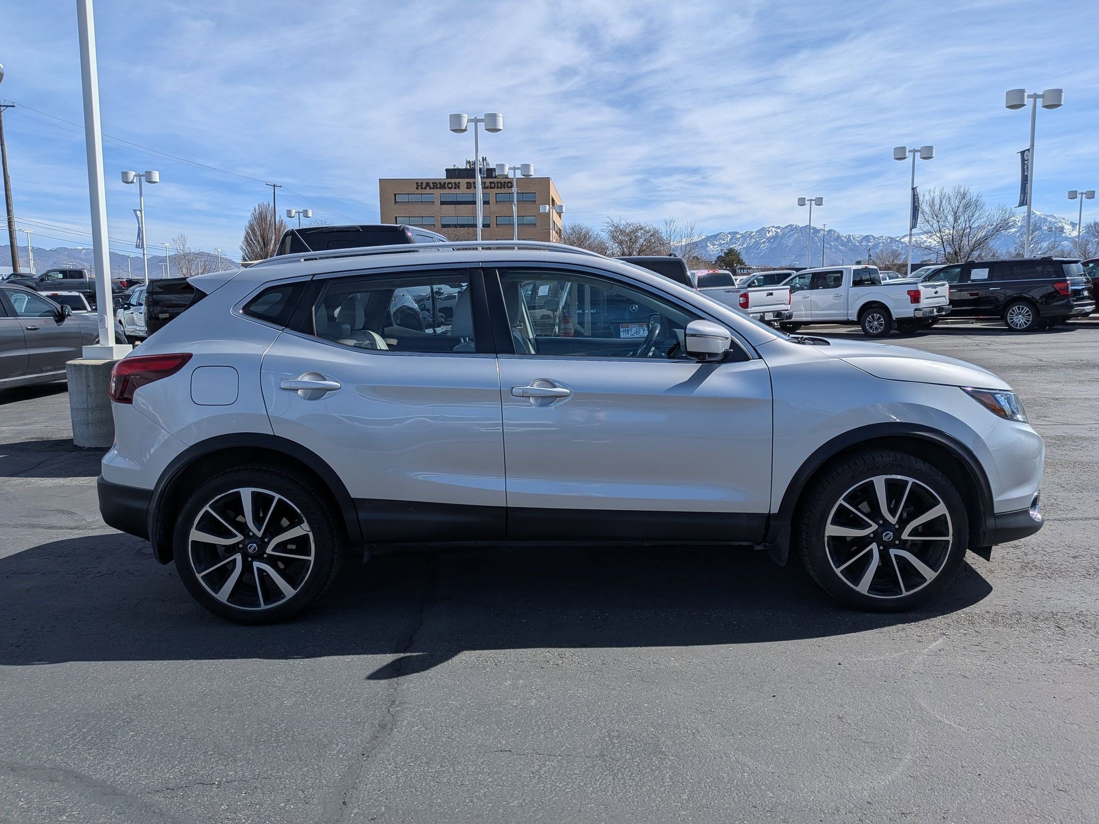 Used 2017 Nissan Rogue Sport SL with VIN JN1BJ1CR3HW101115 for sale in West Valley City, UT