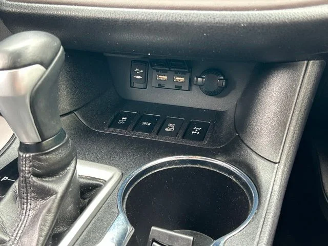 Used 2019 Blue Toyota XLE image 45