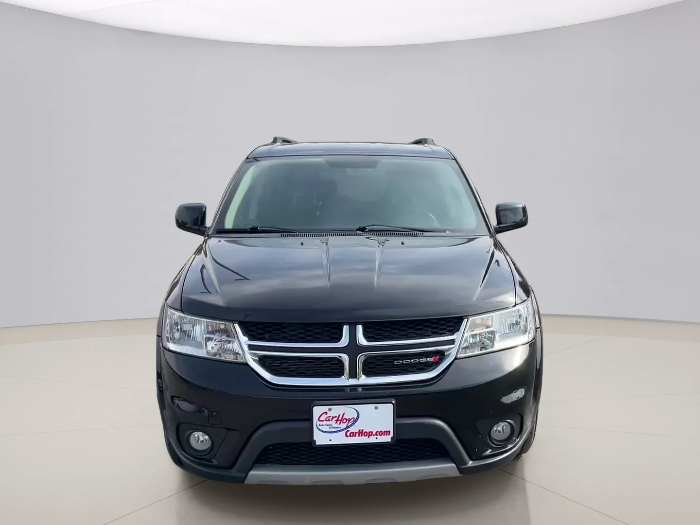 Used 2016 Black Dodge SXT image 8