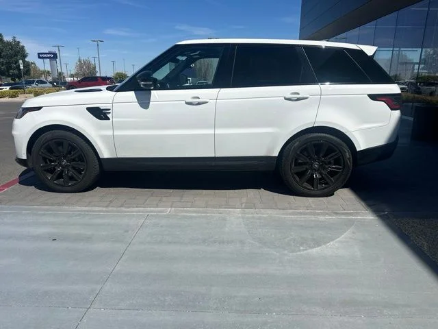 Used 2020 White Land Rover HSE image 8