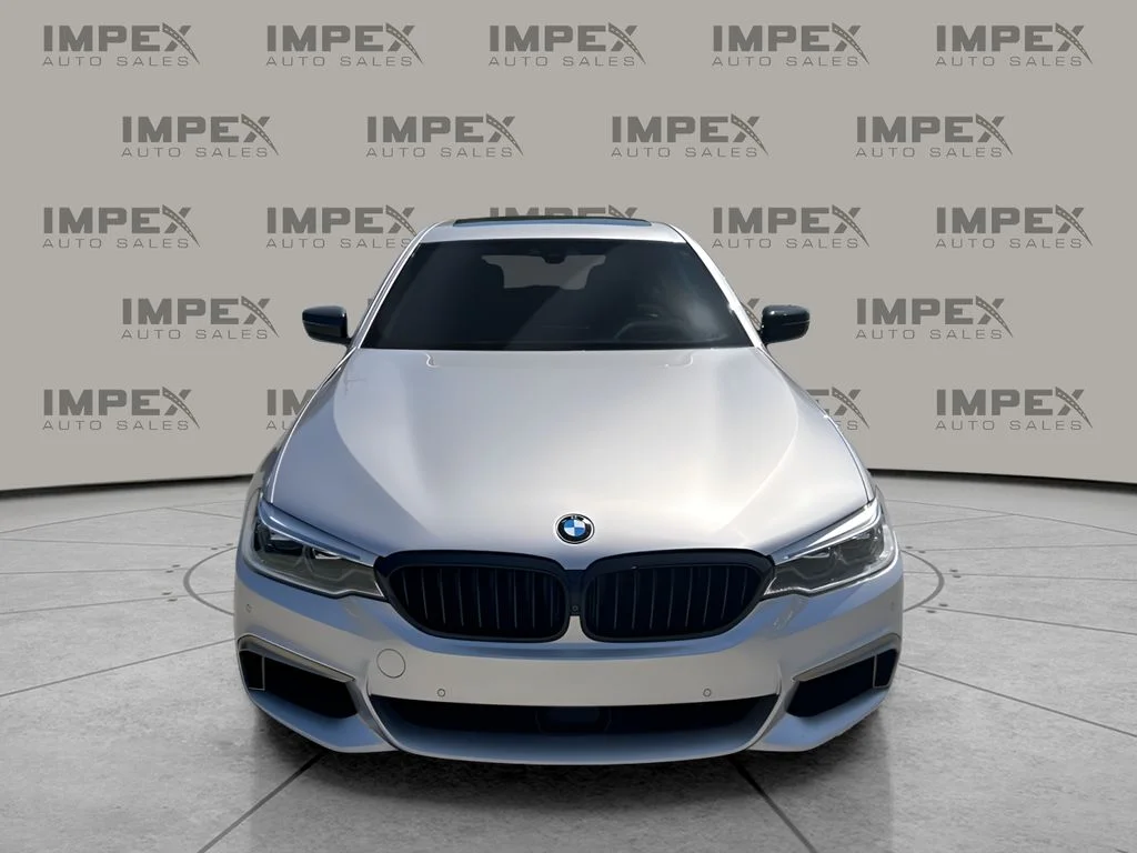 Used 2019 Silver BMW M550i xDrive image 8