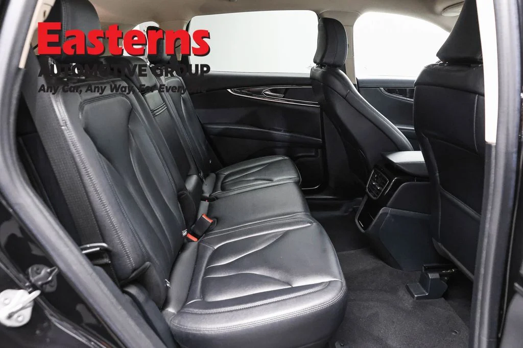 Used 2022 Black Lincoln Standard image 24