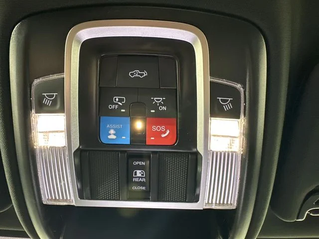 2026 RAM 3500 Limited - Photo 21