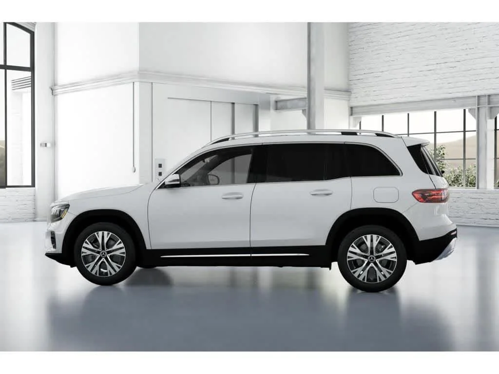 New 2026 Polar White Mercedes-Benz GLB 250 image 32
