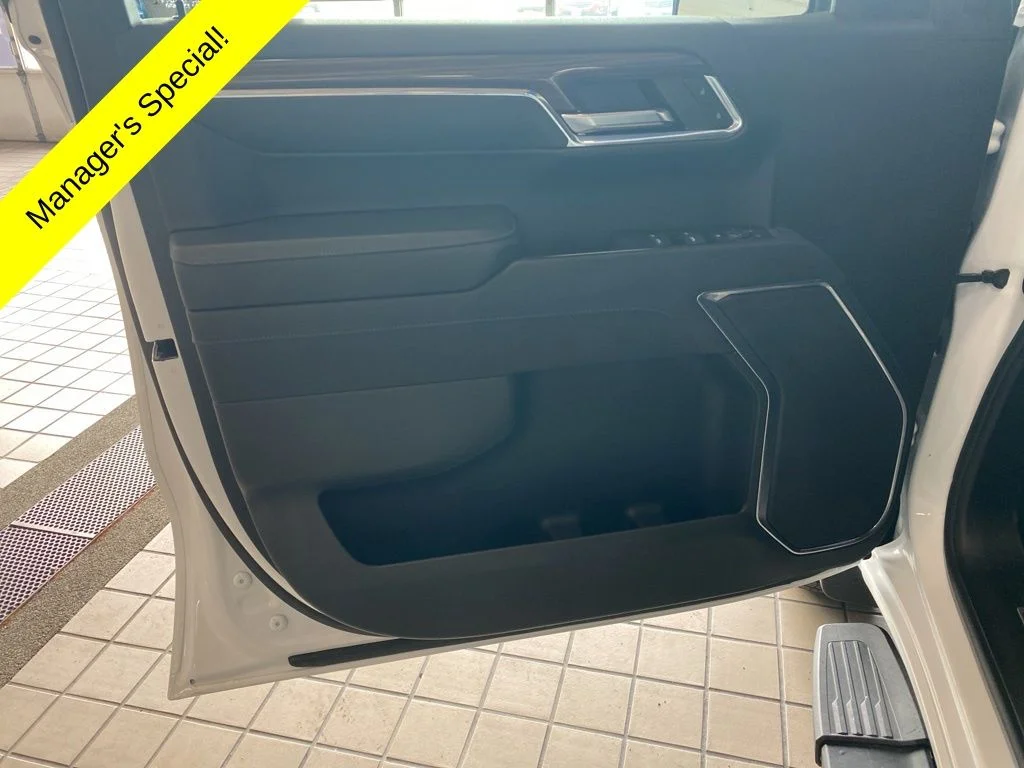Used 2024 White Chevrolet LT Trail Boss image 9