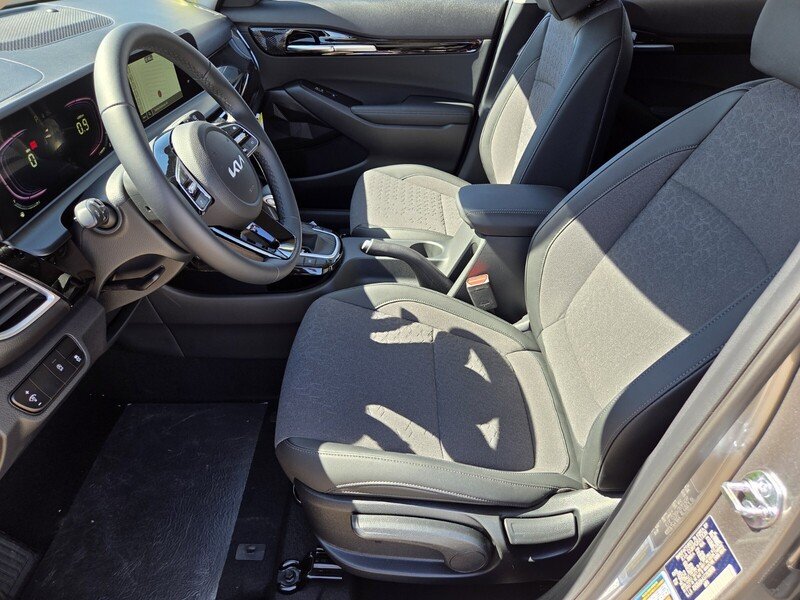 New 2026 Steel Gray Kia S image 6