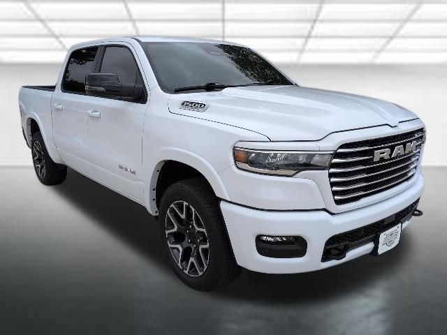 2026 RAM 1500 Laramie 4x4 Crew Cab 5'7's photo