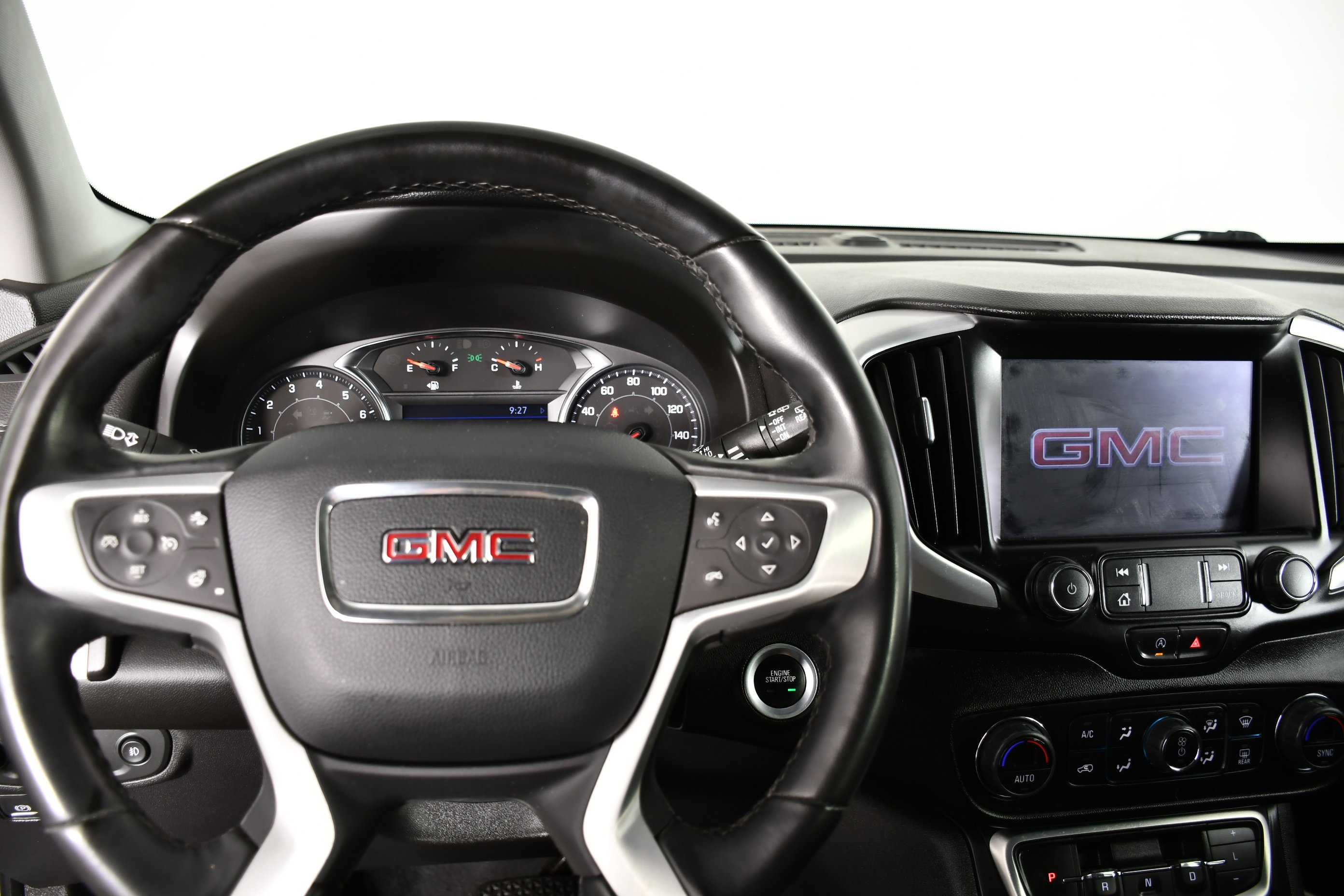Used 2024 Sterling Metallic GMC SLT image 16