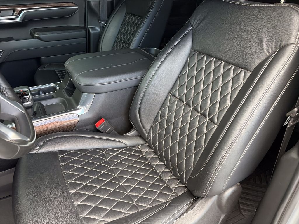 Used 2025 Gray Chevrolet RST image 12