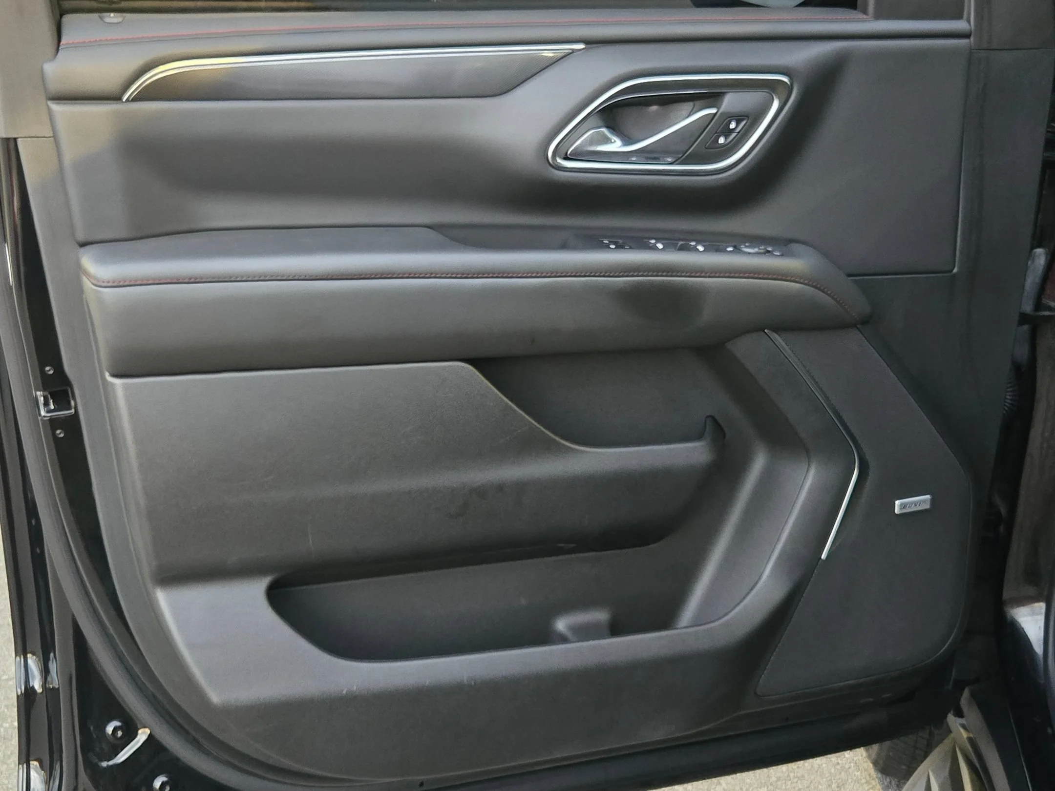 Used 2024 Black Chevrolet RST image 20