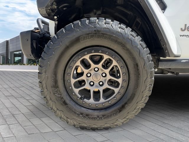 Used 2022 White Jeep Unlimited Rubicon 392 image 9