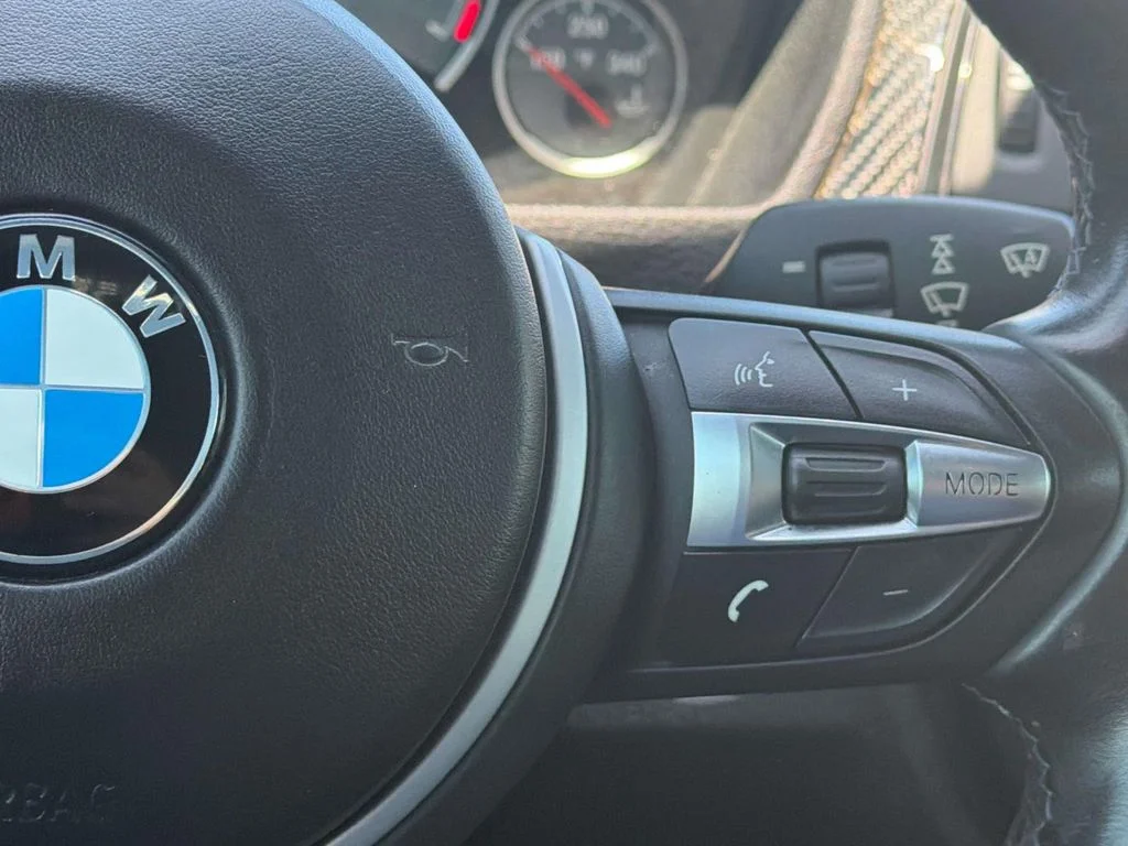 Used 2015 Mineral Gray Metallic BMW  image 17