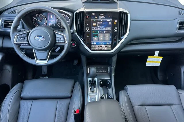 New 2026 SAPPHIRE BLUE PEARL Subaru Limited 8-Passenger image 10