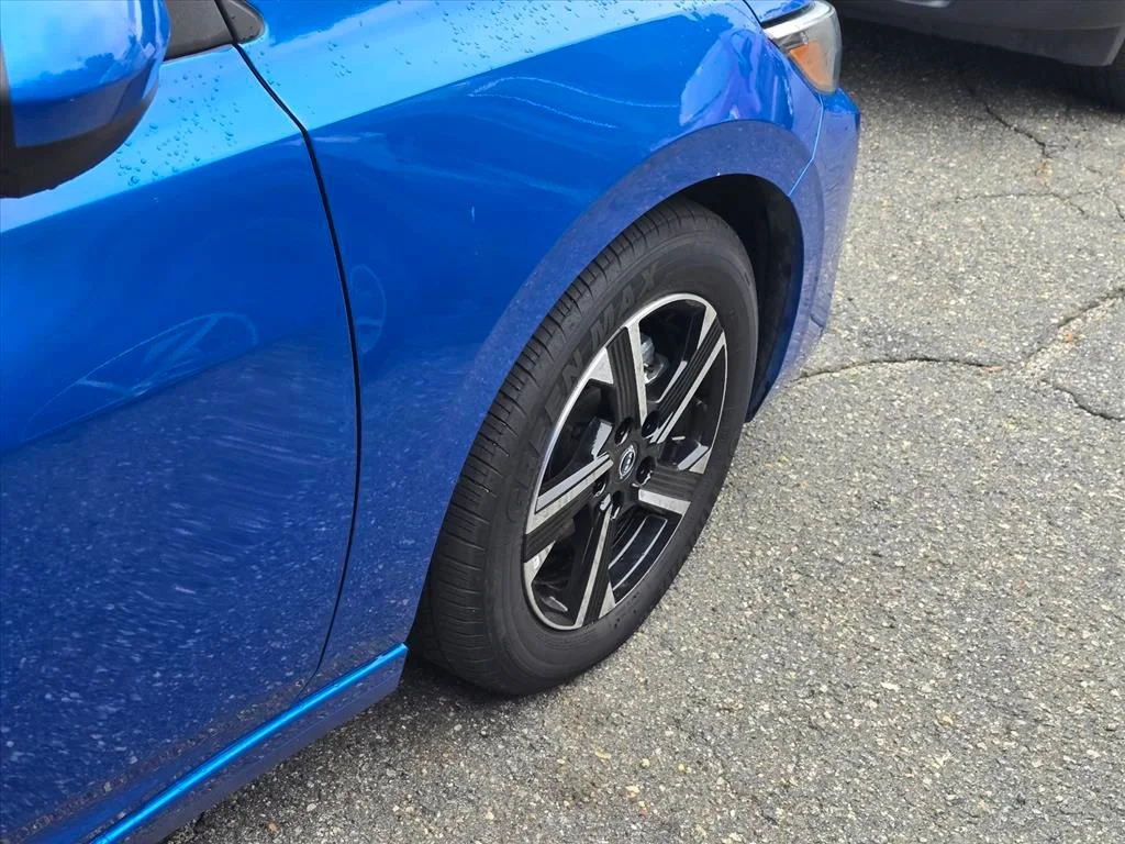 Used 2025 Blue Nissan SV image 18