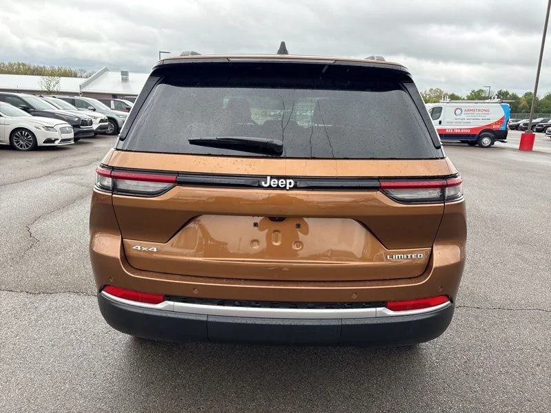 New 2026 Copper Shino Metallic Clear-Coat Exterior Paint Jeep Limited image 3