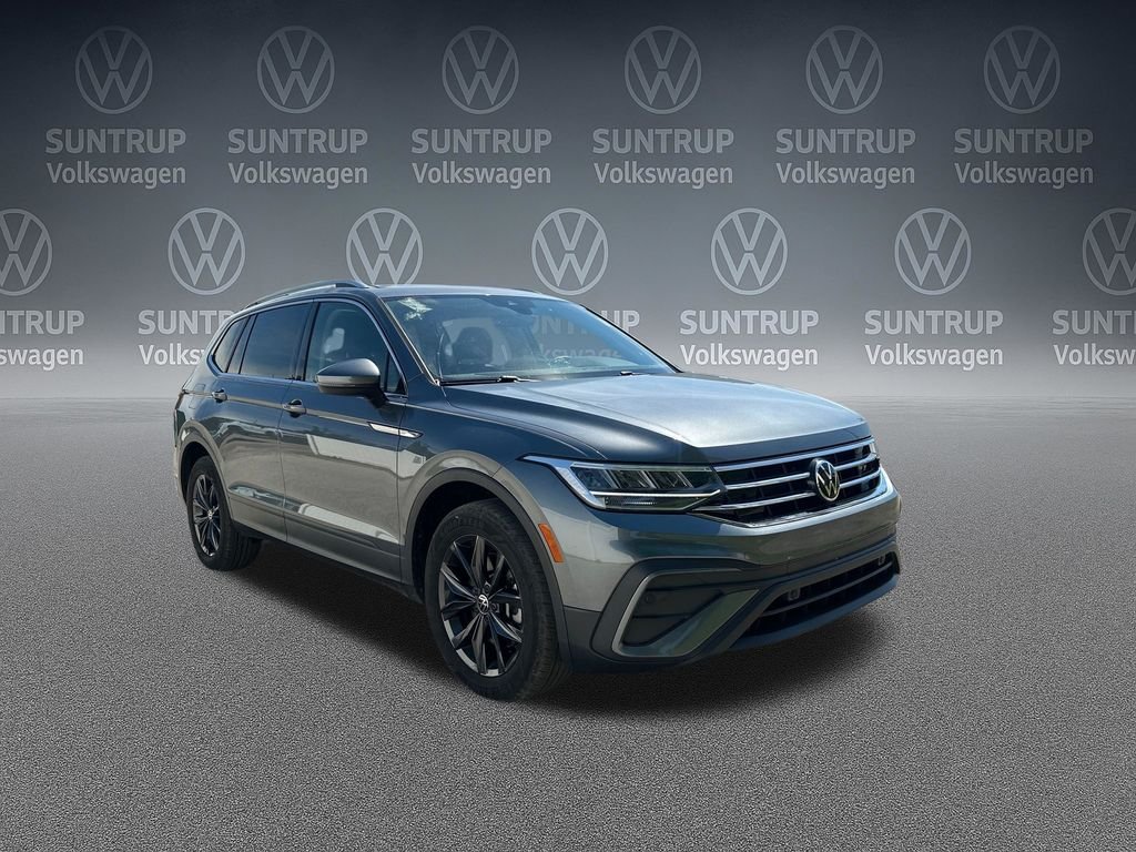 Used 2024 Gray Volkswagen 2.0T SE image 10