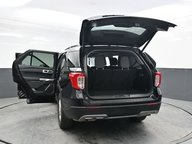 Used 2023 Black Ford XLT image 45