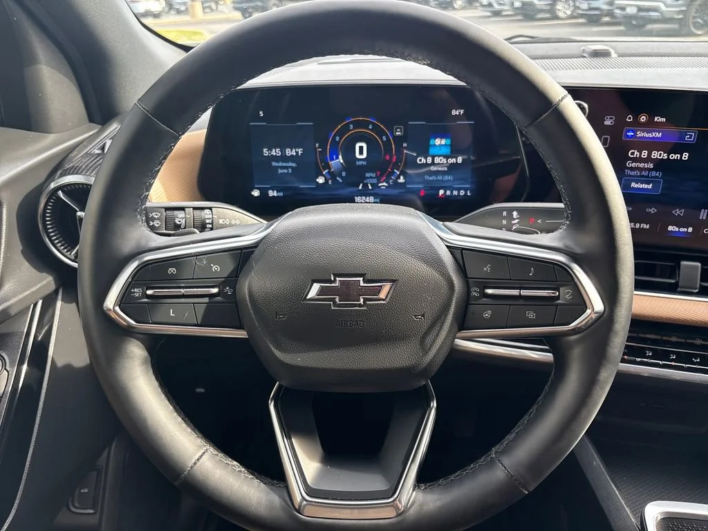 2025 Chevrolet Equinox ACTIV - Photo 12
