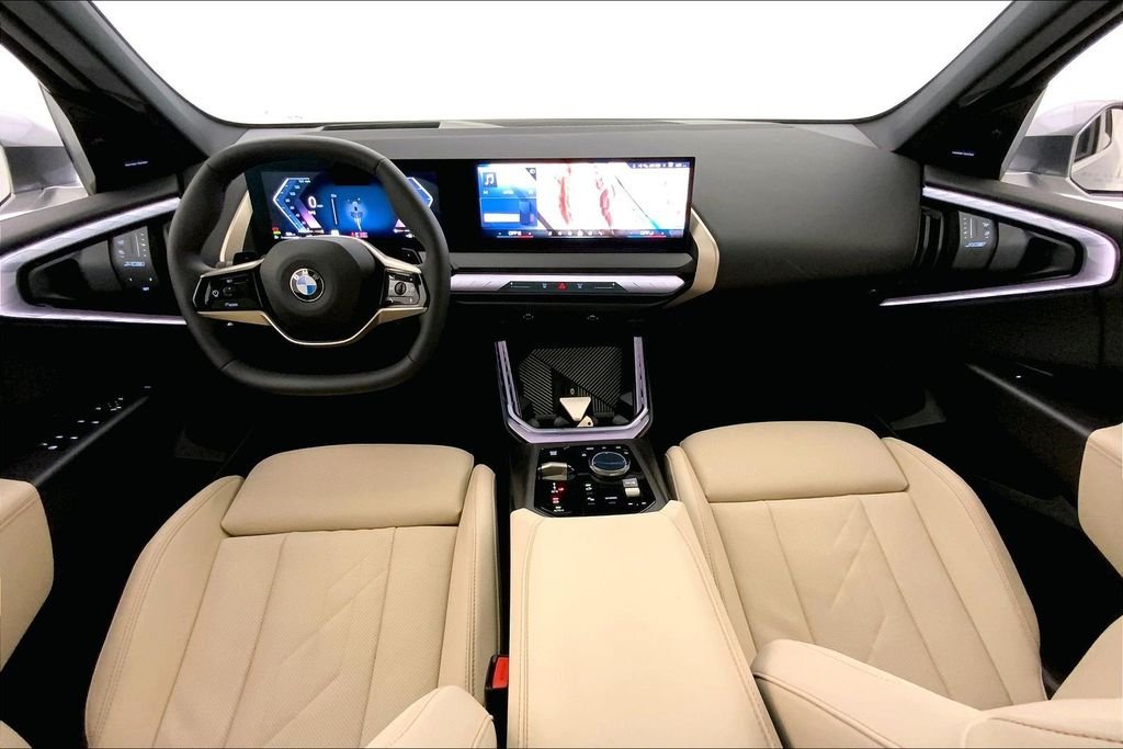 Used 2025 Skyscraper Grey Metallic BMW  image 16