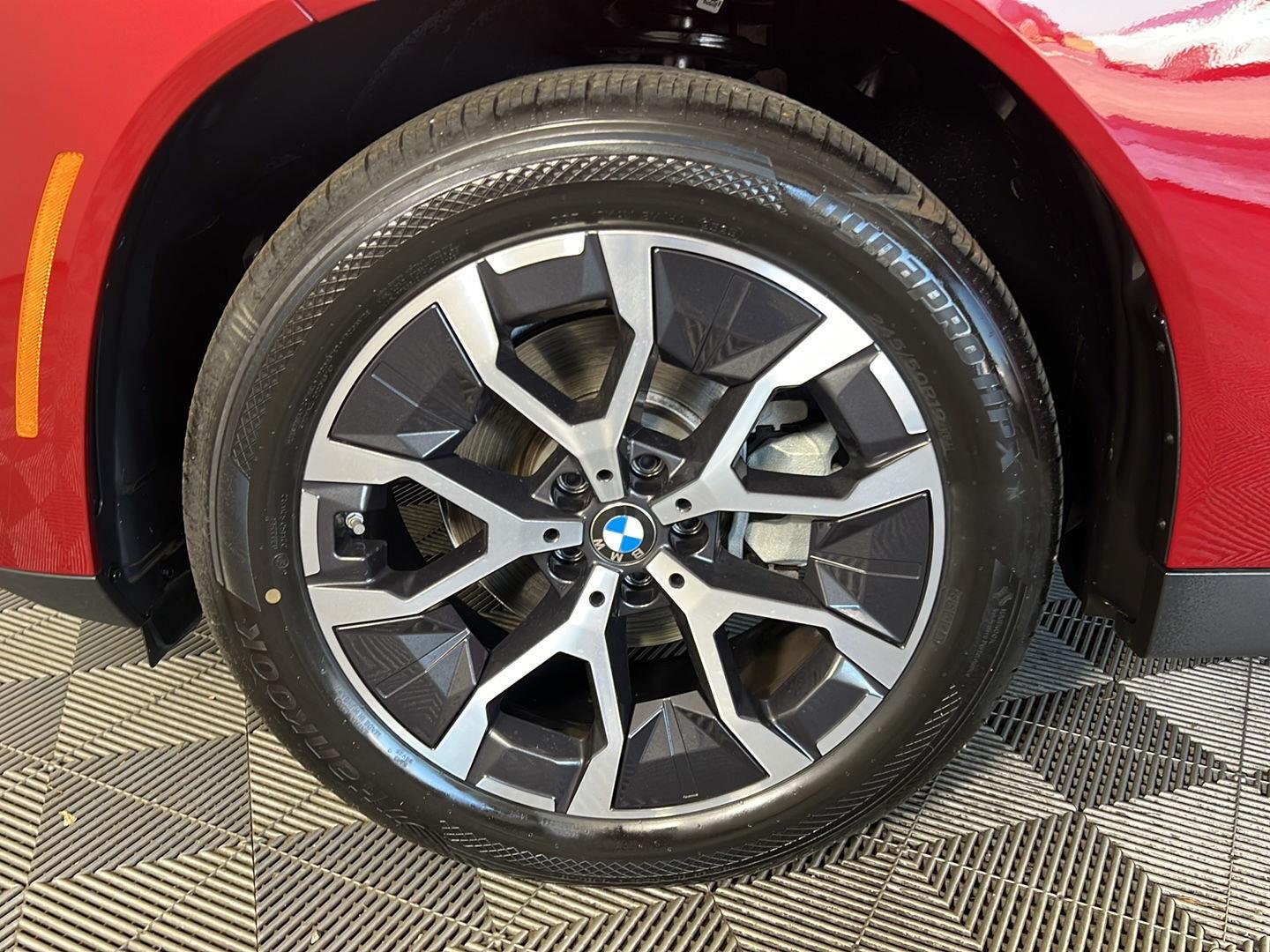 New 2026 Vegas Red Metallic BMW 30 xDrive image 22
