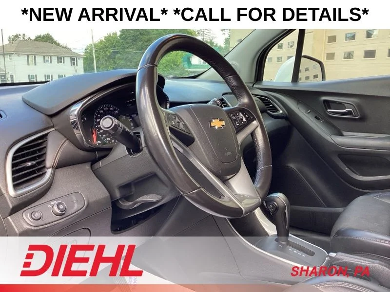 Used 2019 White Chevrolet LT image 10