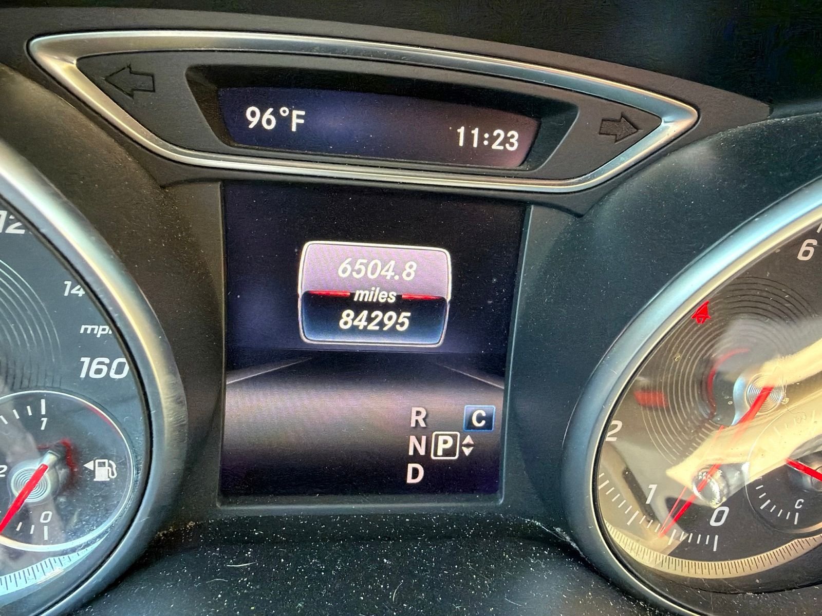Used 2019 Blue Mercedes-Benz GLA 250 image 6