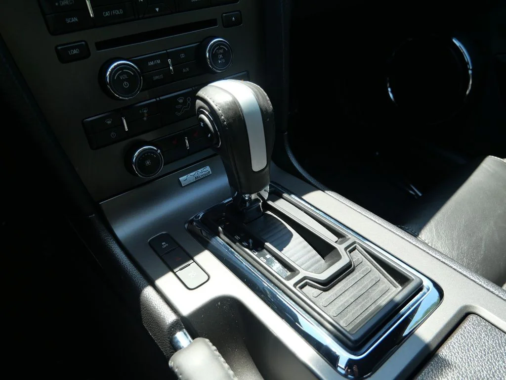 Used 2014 Black Ford V6 Premium image 26