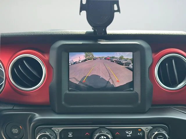 Used 2020 Gray Jeep Rubicon image 15