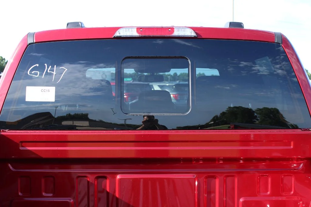 New 2026 Ruby Red Metallic Tinted Clearcoat Ford XLT image 12