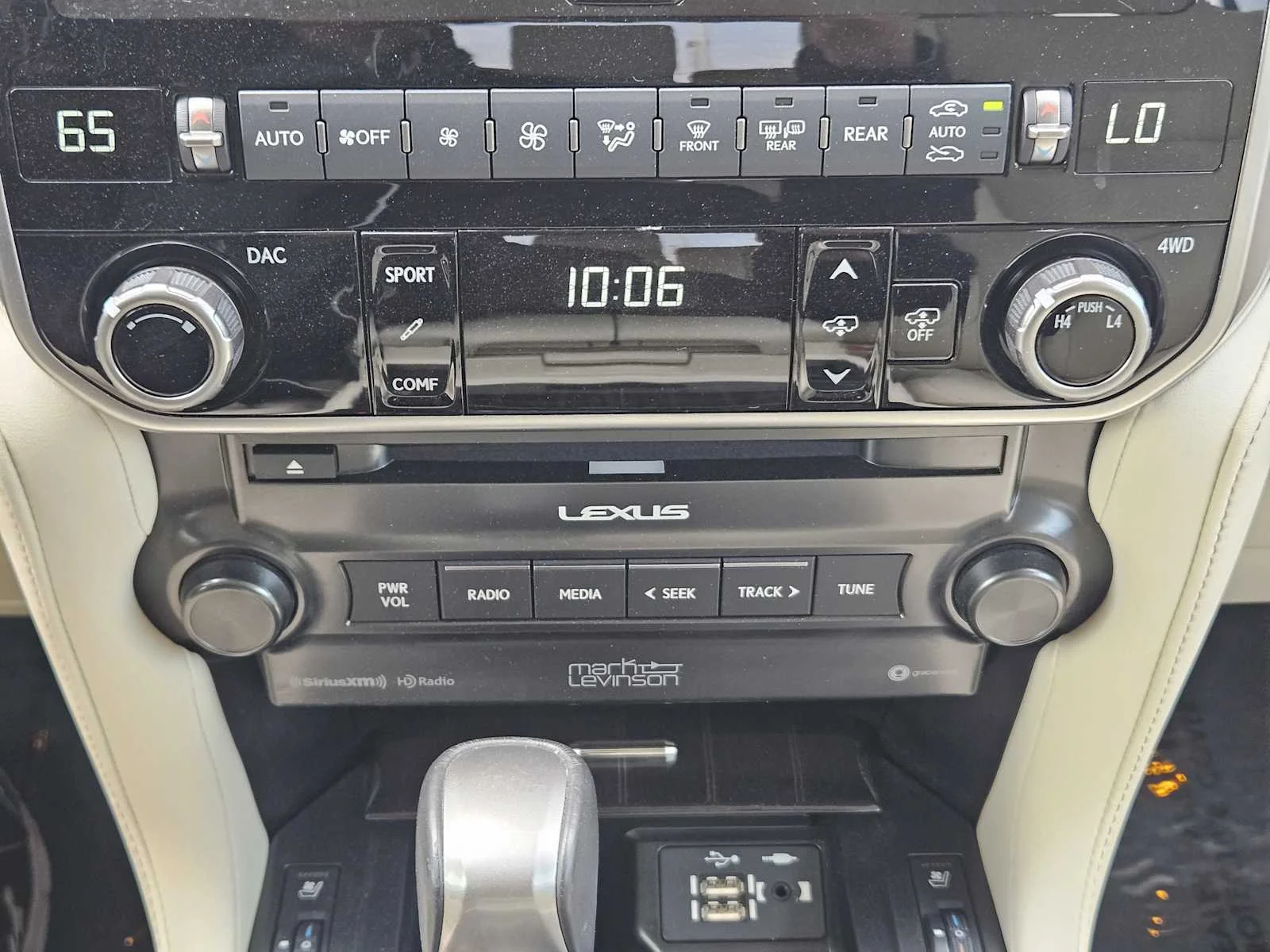 Certified Used 2023 EMINENT WHITE PEARL Lexus Luxury image 13