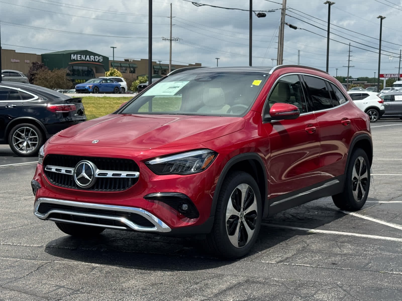 New 2026 MANUFAKTUR Patagonia Red Metallic Mercedes-Benz GLA 250 image 4