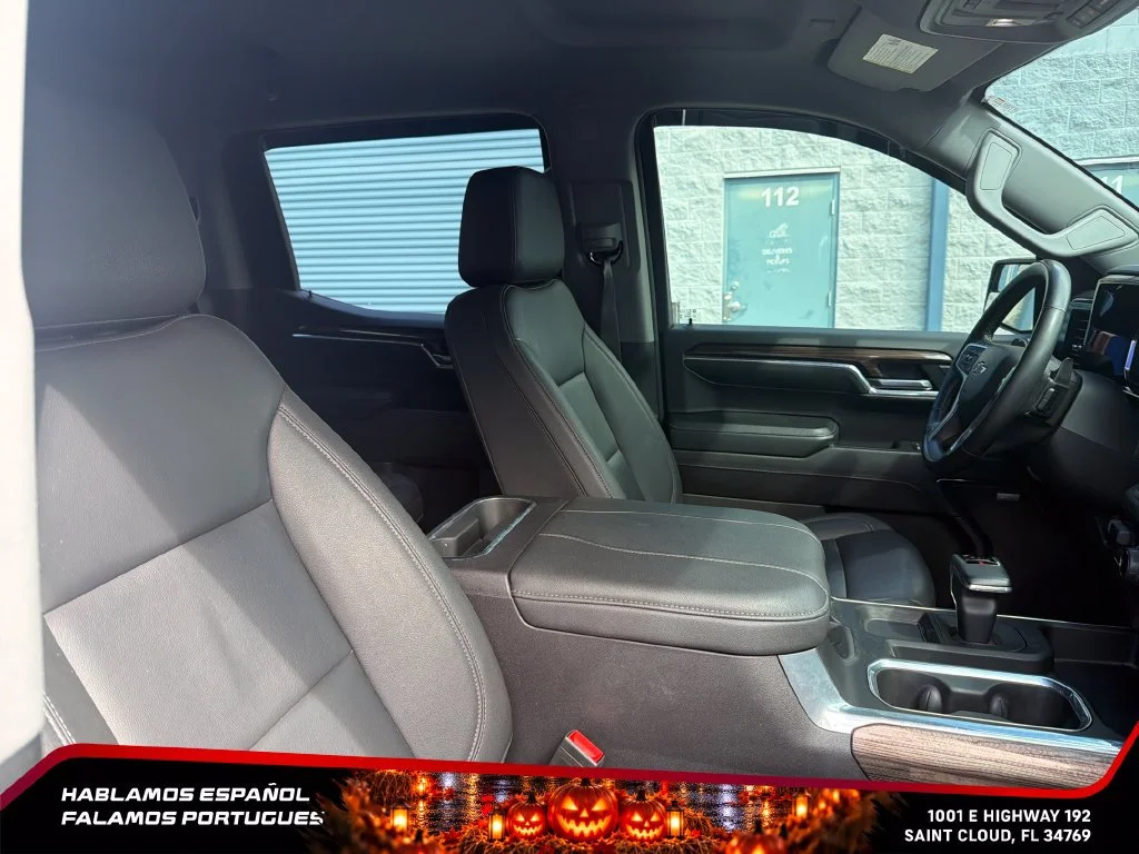 Used 2024 Summit White Chevrolet LT Trail Boss image 32