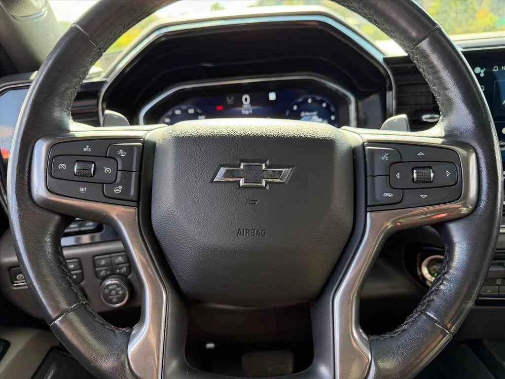 Used 2023 White Chevrolet ZR2 image 21