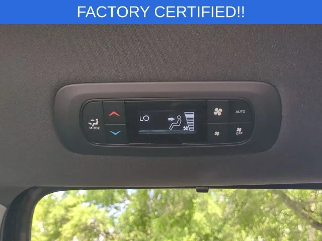 Used 2025 Black Chrysler LX image 29