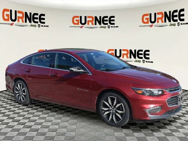 Used 2017 Red Chevrolet LT image 11