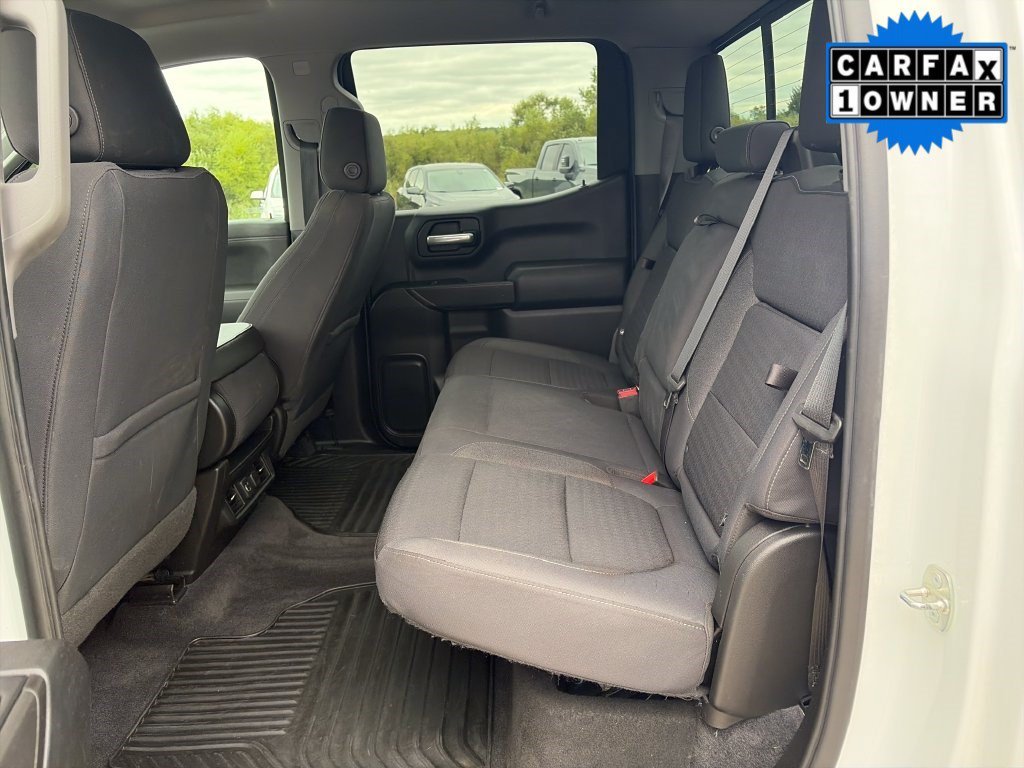 Used 2019 Summit White Chevrolet LT image 30