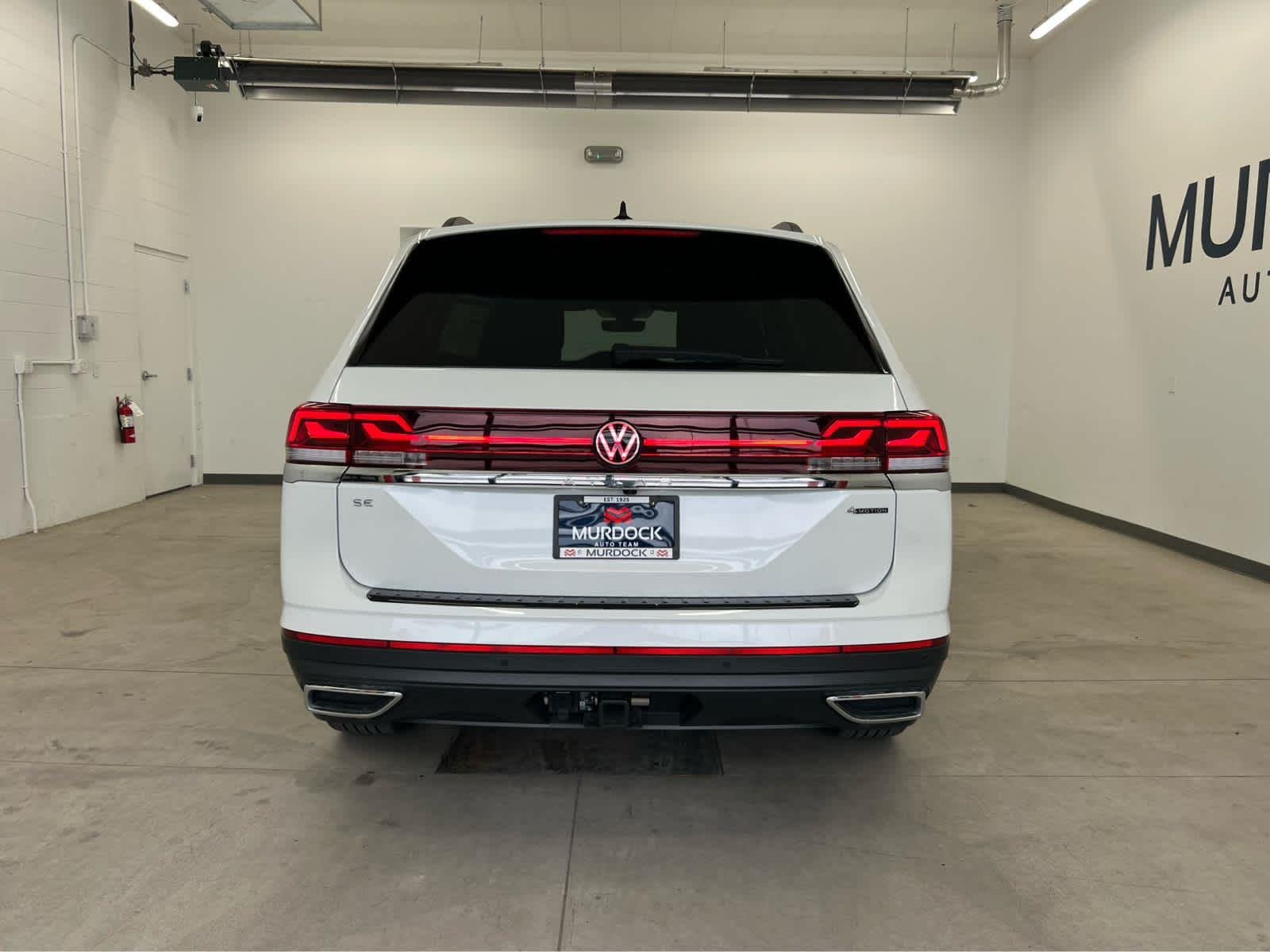 New 2026 Opal White Pearl Volkswagen 2.0T SE w/Technology image 3