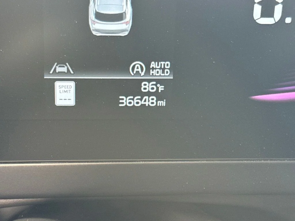 Used 2025 Green Kia LX image 35