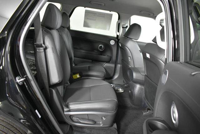 New 2026 Black Hyundai SEL 7P image 71