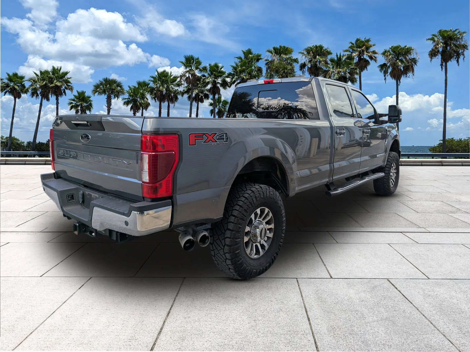 Used 2022 Carbonized Gray Metallic Ford LARIAT image 9