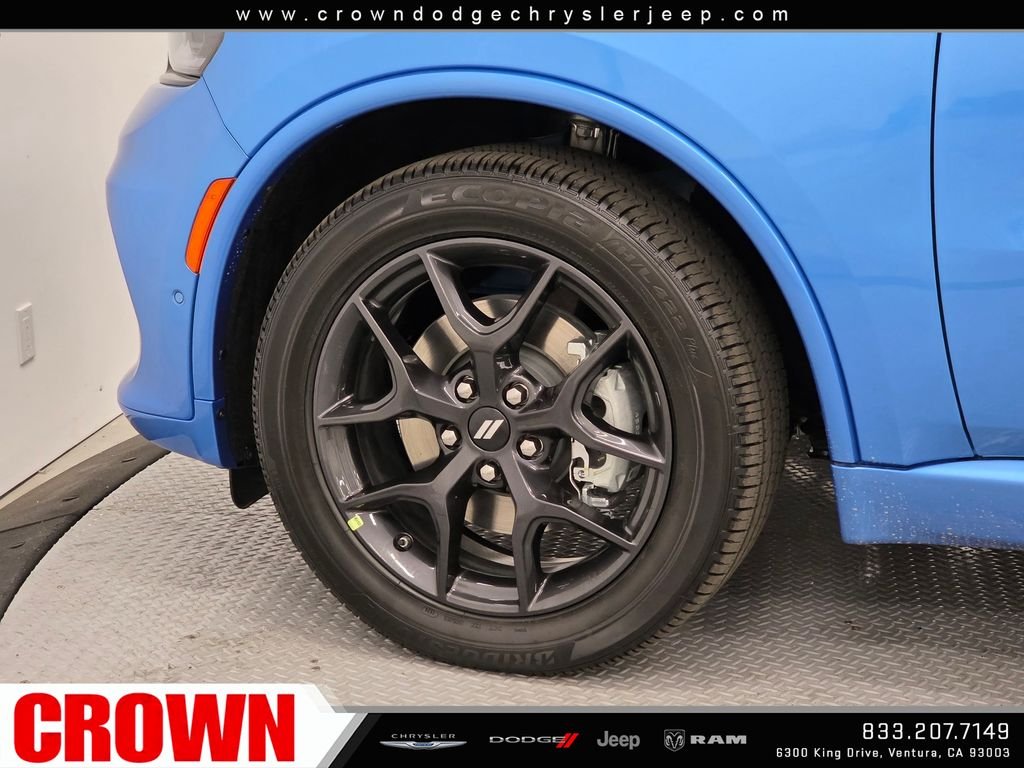 New 2026 B5 Blue Exterior Paint Dodge GT HEMI V8 image 9